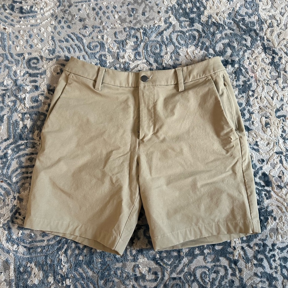 Lululemon Commission Shorts Classic 7” inseam